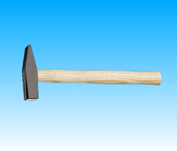 MARTELLO CON MANICO IN LEGNO
